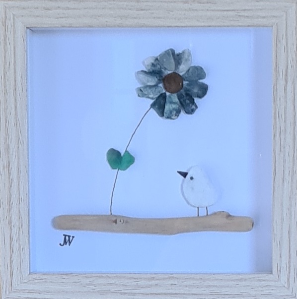 Vogel mit Blume links